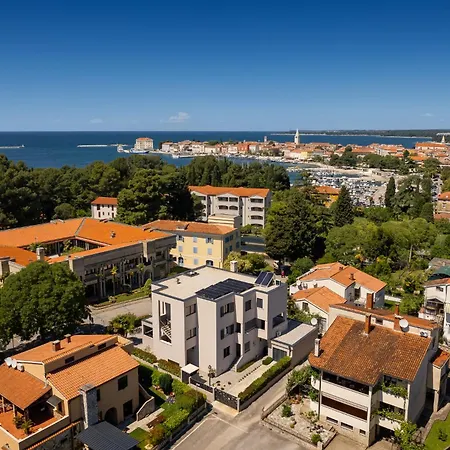 Maneo Lux Apartman *