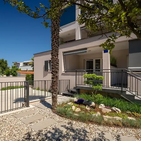 Maneo Lux Apartament Poreč