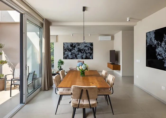 Apartmán Maneo Lux *