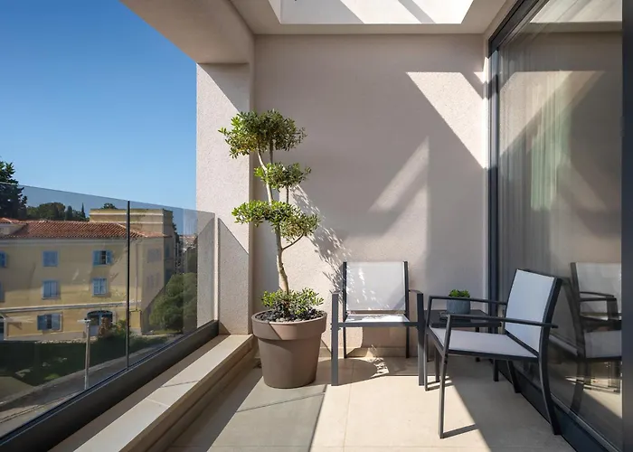 Maneo Lux Apartman