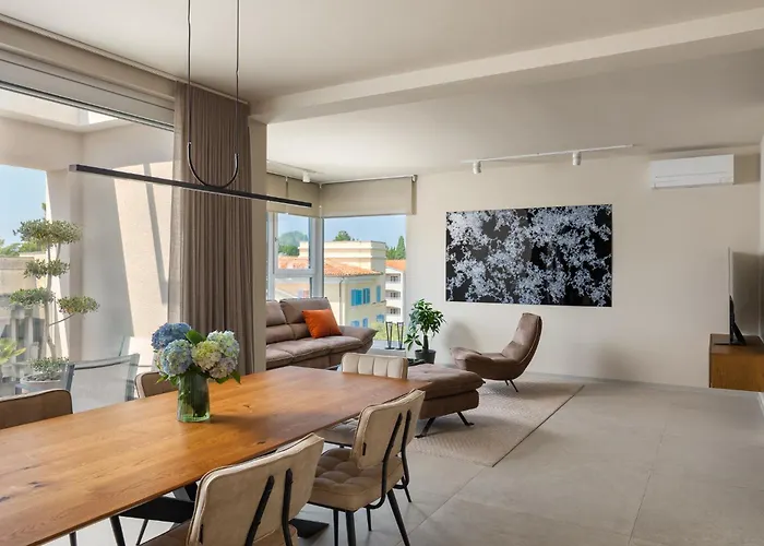 Maneo Lux ポレッチ